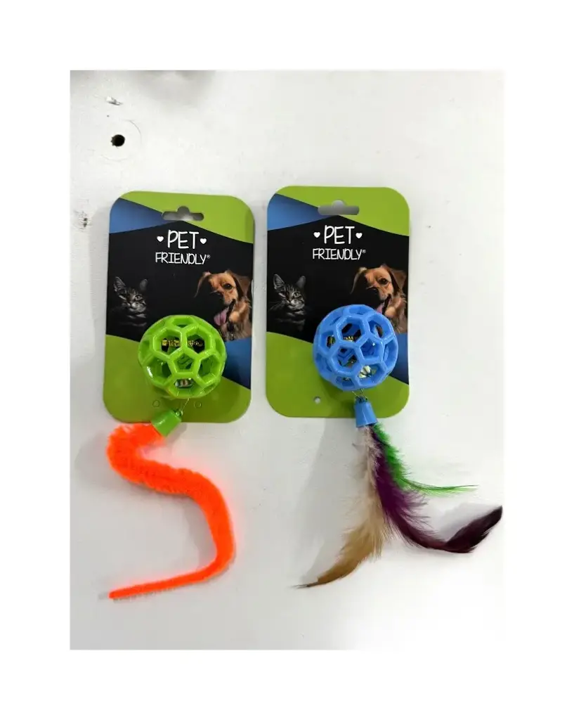 JUGUETE SONAJERO CON PLUMA