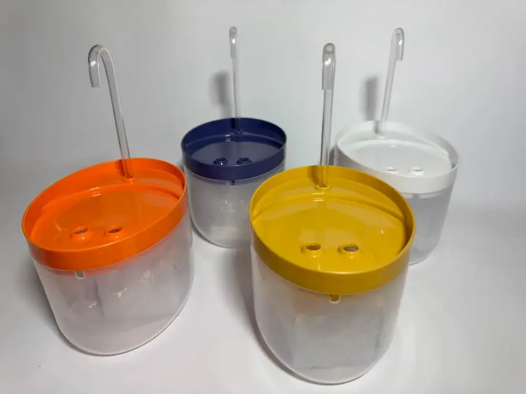 [OME-0037] FUENTE DE AGUA 1.8 L.